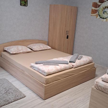 Къща Под Наем-Нощувки Targovichté Extérieur photo