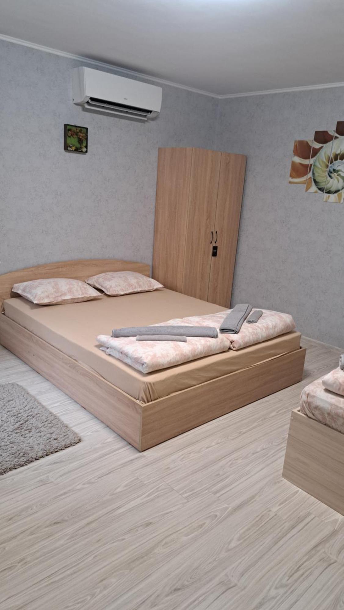 Къща Под Наем-Нощувки Targovichté Extérieur photo